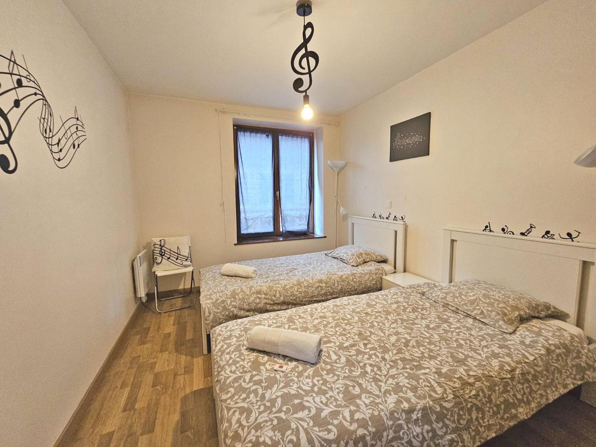 Triplex Sisley - Maison Atypique Avec Cour Exterieure Moret sur Loing Bagian luar foto